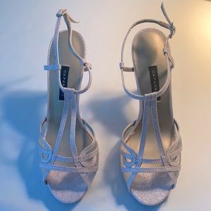 NWOT Pink Glitter Heels sz 6b by Caparros